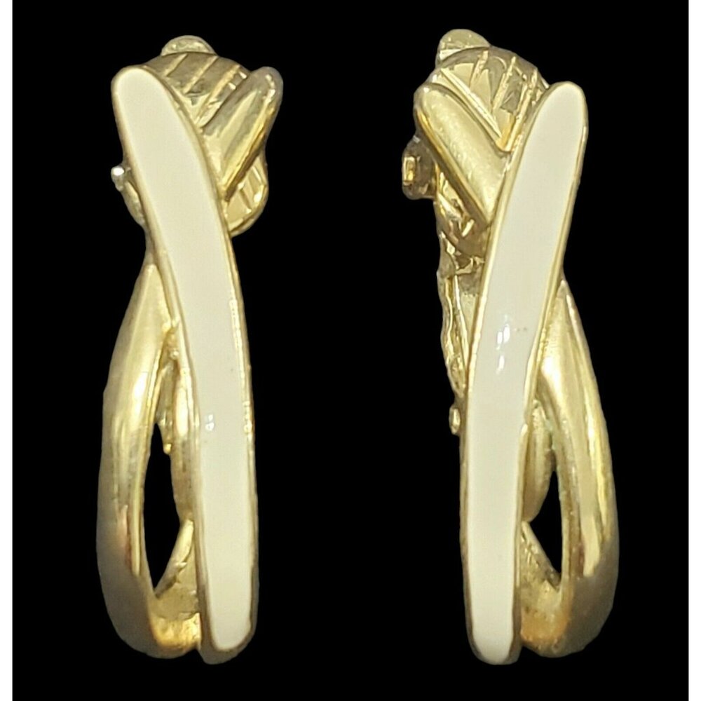 Trifari Gold Two Tone Cream Enamel Clip On Earrings Formal Dressy Wedding 1"